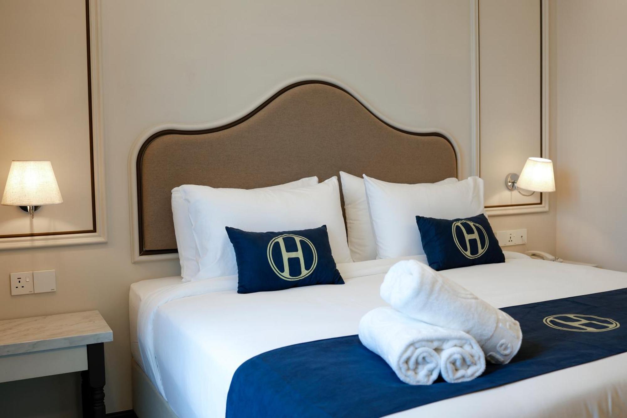 The Host Hotel Ipoh Buitenkant foto